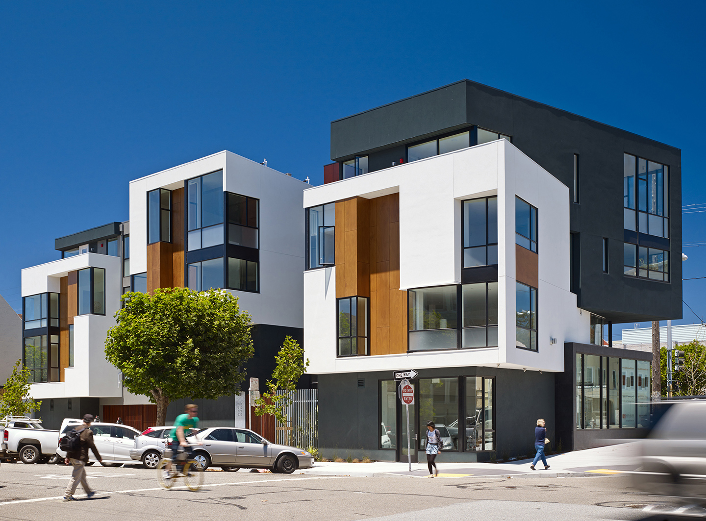 CaliforniaStreetMixedUse-(13)_MD_Thmnl